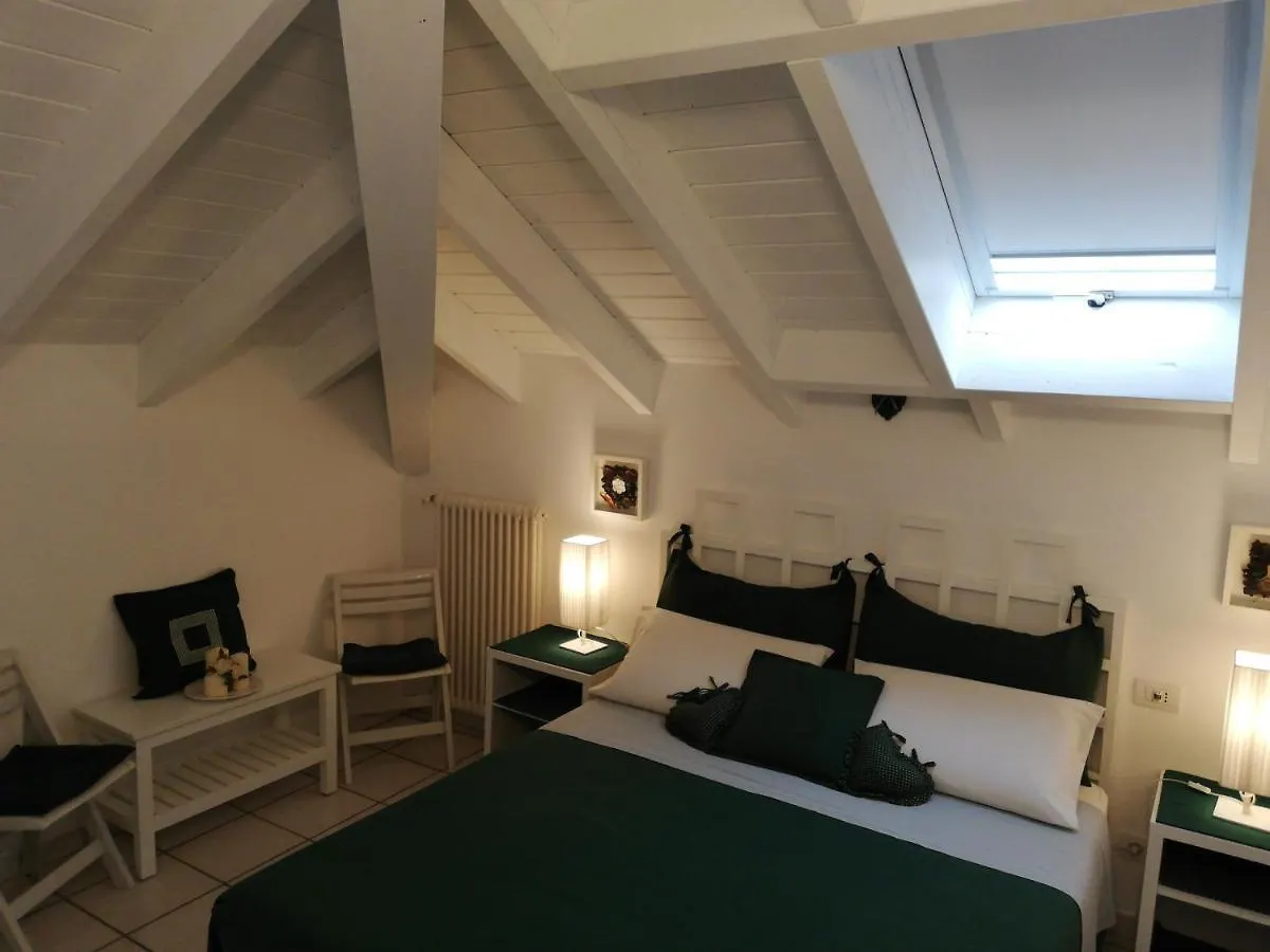 B&B Le Magnolie Gallarate 0*,  Italy